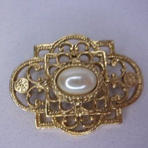 Victorian Style Paquette Faux Pearl Gold Tone Brooch